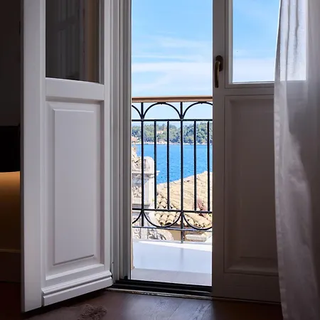 Hotel The Calliston Corfu (city)