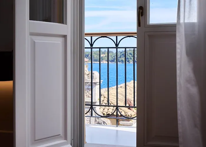 Hotel The Calliston Corfu (city)