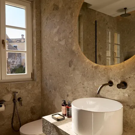 The Calliston Corfu (city)