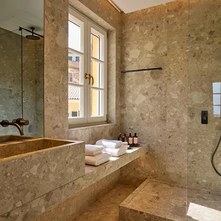 Szálloda The Calliston 2*