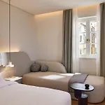 The Calliston 3* Corfu (city)